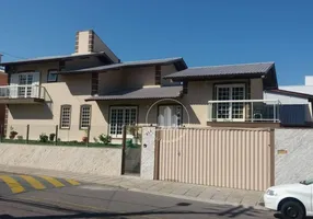 Foto 1 de Casa com 4 Quartos à venda, 298m² em Coqueiros, Florianópolis