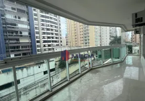 Foto 1 de Apartamento com 2 Quartos à venda, 80m² em Praia da Costa, Vila Velha