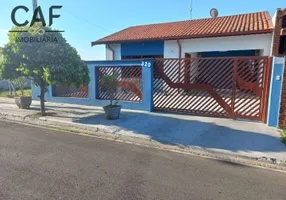 Foto 1 de Casa com 3 Quartos à venda, 180m² em Morada das Flores, Holambra