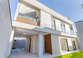 Foto 1 de Casa de Condomínio com 4 Quartos à venda, 266m² em Orleans, Curitiba
