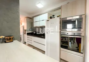 Foto 1 de Apartamento com 3 Quartos à venda, 90m² em Pitimbu, Natal