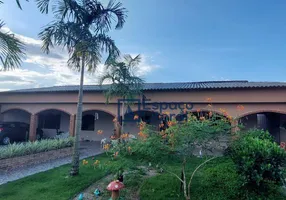 Foto 1 de Casa com 3 Quartos à venda, 371m² em Porto Novo, Caraguatatuba