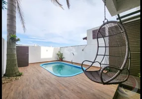 Foto 1 de Casa com 3 Quartos à venda, 116m² em Campeche, Florianópolis