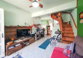 Foto 1 de Casa de Condomínio com 2 Quartos à venda, 88m² em Humaitá, Porto Alegre