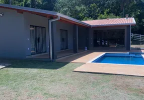 Foto 1 de Fazenda/Sítio com 2 Quartos à venda, 2500m² em Centro, Piranguinho