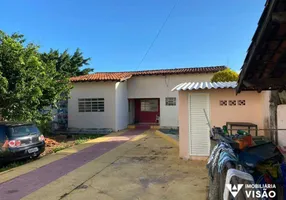 Foto 1 de Sobrado com 5 Quartos à venda, 320m² em Santa Maria, Uberaba