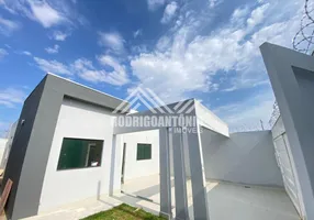 Foto 1 de Casa com 3 Quartos à venda, 180m² em Centro, Montes Claros