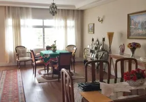 Foto 1 de Casa com 4 Quartos à venda, 390m² em Saúde, São Paulo