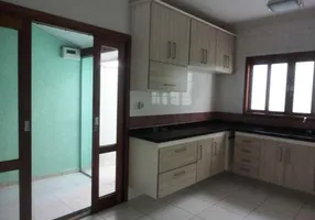 Foto 1 de Sobrado com 3 Quartos à venda, 190m² em Jardim Pedroso, Mauá