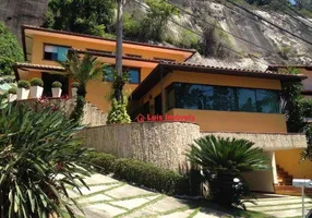 Foto 1 de Casa de Condomínio com 3 Quartos à venda, 400m² em Itacoatiara, Niterói