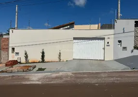 Foto 1 de Casa com 2 Quartos à venda, 120m² em Residencial Ravena, Araraquara