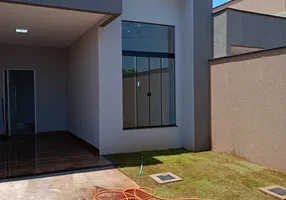 Foto 1 de Casa com 3 Quartos à venda, 130m² em Jardim Petrópolis, Goiânia