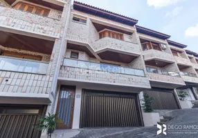 Foto 1 de Apartamento com 3 Quartos à venda, 232m² em Ipanema, Porto Alegre