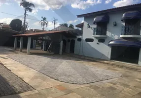 Foto 1 de Casa com 3 Quartos para alugar, 400m² em Jardim Santa Rosalia, Sorocaba