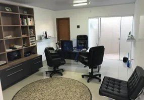 Foto 1 de Ponto Comercial para venda ou aluguel, 193m² em Vila Guedes de Azevedo, Bauru