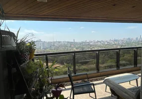 Foto 1 de Apartamento com 4 Quartos à venda, 300m² em Jardim Universidade Pinheiros, São Paulo