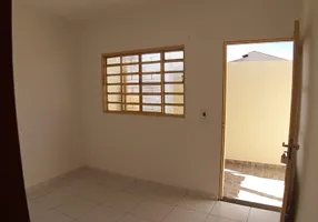 Foto 1 de Kitnet com 1 Quarto para alugar, 50m² em Vila Ferroviaria, Botucatu