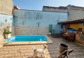 Foto 1 de Casa com 5 Quartos à venda, 435m² em Boqueirão, Praia Grande