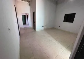 Foto 1 de Casa com 2 Quartos à venda, 150m² em Jardim Santa Brigida, Carapicuíba