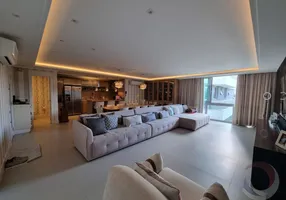 Foto 1 de Apartamento com 2 Quartos à venda, 147m² em Jurerê Internacional, Florianópolis
