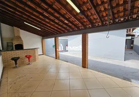 Foto 1 de Casa de Condomínio com 3 Quartos à venda, 150m² em Jardim Maracanã, Uberaba