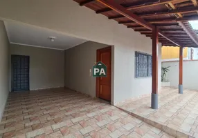 Foto 1 de Casa com 3 Quartos à venda, 150m² em Jardim Amaryllis, Poços de Caldas