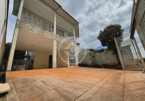 Foto 1 de Sobrado com 4 Quartos à venda, 360m² em Residencial Vereda dos Buritis, Goiânia