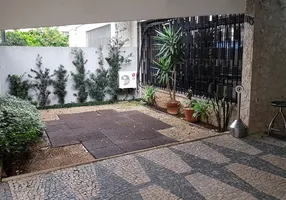 Foto 1 de Sobrado com 11 Quartos para venda ou aluguel, 369m² em Vila Mariana, São Paulo