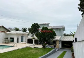 Foto 1 de Casa com 3 Quartos à venda, 300m² em Alto Da Gloria, Macaé