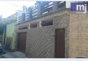 Foto 1 de Casa com 3 Quartos à venda, 210m² em Cubango, Niterói