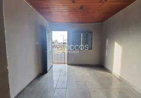 Foto 1 de Casa com 2 Quartos à venda, 90m² em Pacaembu, Uberlândia