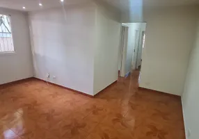 Foto 1 de Apartamento com 3 Quartos à venda, 61m² em Aeroporto, Londrina