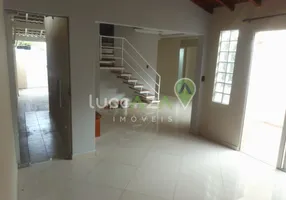 Foto 1 de Sobrado com 3 Quartos para venda ou aluguel, 116m² em Loteamento Villa Branca, Jacareí