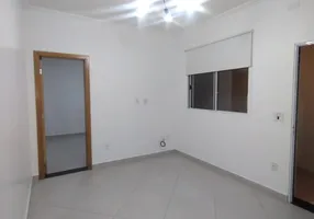 Foto 1 de Apartamento com 1 Quarto para alugar, 50m² em Jardim São Bernardo, São Paulo