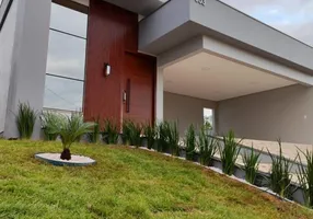Foto 1 de Casa com 3 Quartos à venda, 160m² em Cristo Rei, Içara