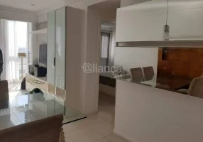 Foto 1 de Apartamento com 2 Quartos para alugar, 64m² em Itapuã, Vila Velha