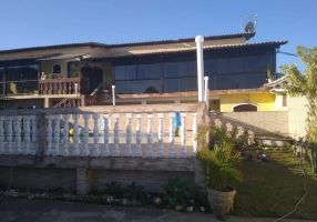 Casas à venda na Rua Astro Rei em Saquarema, RJ - ZAP Imóveis