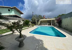 Foto 1 de Casa com 4 Quartos à venda, 675m² em Miragem, Lauro de Freitas