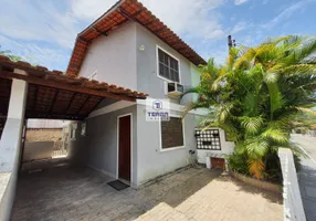 Foto 1 de Casa de Condomínio com 2 Quartos à venda, 90m² em Maria Paula, São Gonçalo