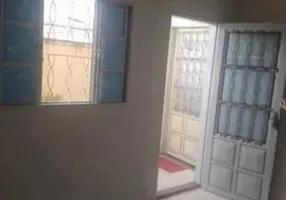 Foto 1 de Casa com 2 Quartos à venda, 50m² em Pirajá, Salvador