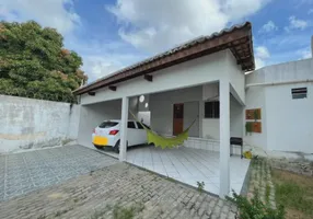 Foto 1 de Casa com 3 Quartos à venda, 110m² em Ipitanga, Lauro de Freitas