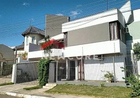 Foto 1 de Casa com 3 Quartos à venda, 174m² em Nossa Senhora das Graças, Canoas