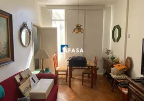 Foto 1 de Apartamento com 1 Quarto à venda, 49m² em Botafogo, Rio de Janeiro