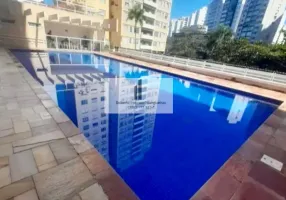 Foto 1 de Apartamento com 2 Quartos para alugar, 115m² em Praia das Pitangueiras, Guarujá