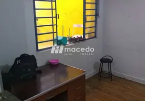 Foto 1 de Sobrado com 3 Quartos à venda, 205m² em Água Branca, São Paulo