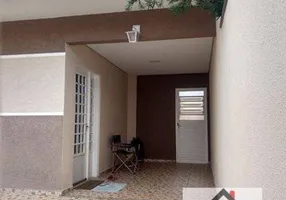 Foto 1 de Sobrado com 3 Quartos à venda, 133m² em Conjunto Habitacional Vila Réggio, Campinas