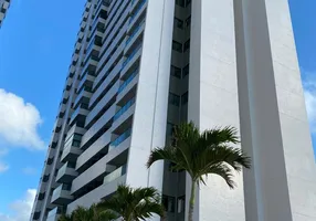 Foto 1 de Apartamento com 4 Quartos à venda, 145m² em Guaxuma, Maceió