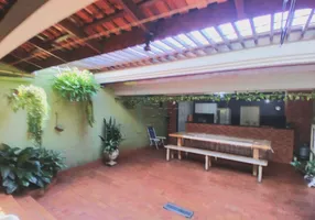 Foto 1 de Casa com 3 Quartos à venda, 203m² em Alto do Ipiranga, Ribeirão Preto