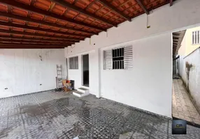 Foto 1 de Casa com 2 Quartos à venda, 100m² em Jardim Pilar, Santo André