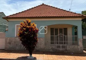 Foto 1 de Casa com 3 Quartos à venda, 128m² em Centro, Ipaussu